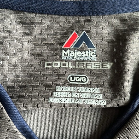 Boston Red Sox athletic Shirt Tee - Picture 3 of 7